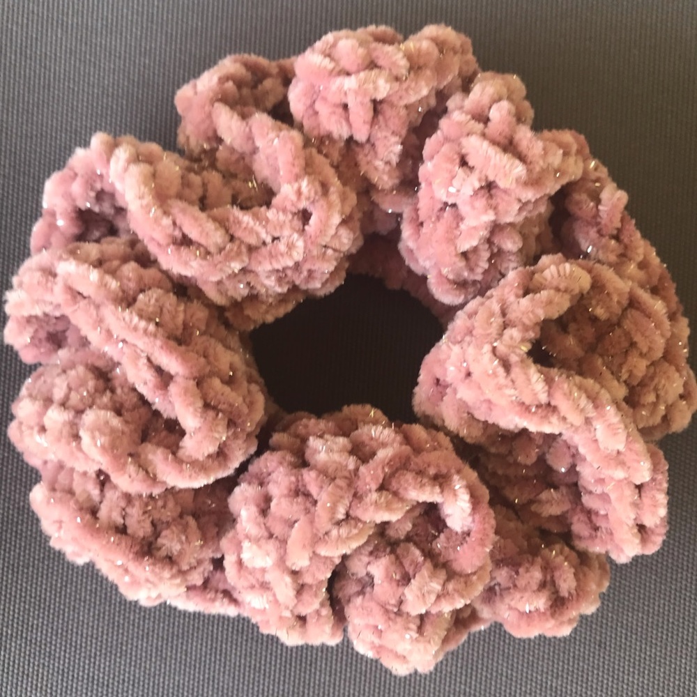 Velvet Scrunchie Crochet Pink Metallic